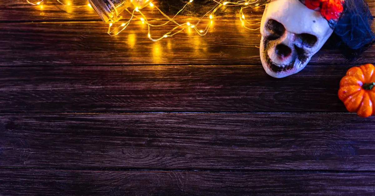 Cómo hacer una decoración de Halloween impactante en casa