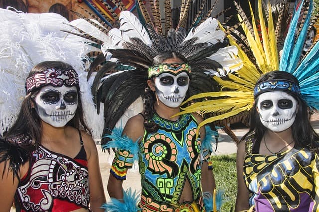 10 inspireadoras ideas de disfraces de Halloween para adultos